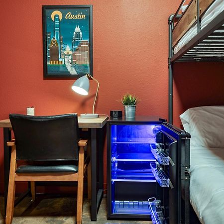 Firehouse Hostel (Adults Only) Austin Zewnętrze zdjęcie