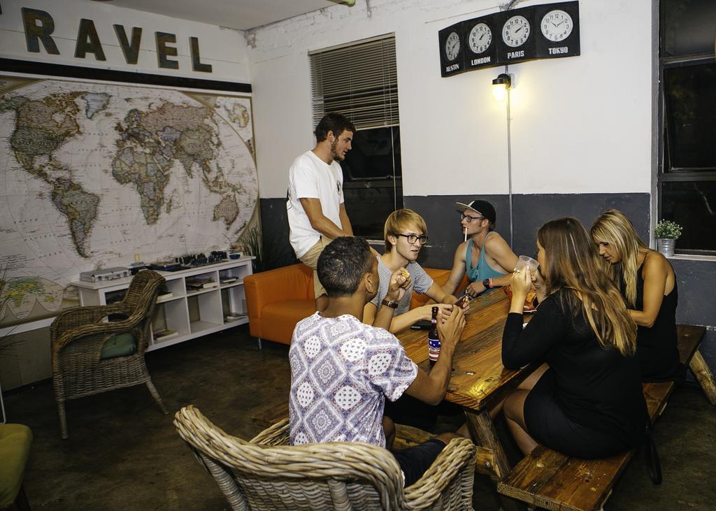 Firehouse Hostel (Adults Only) Austin Zewnętrze zdjęcie